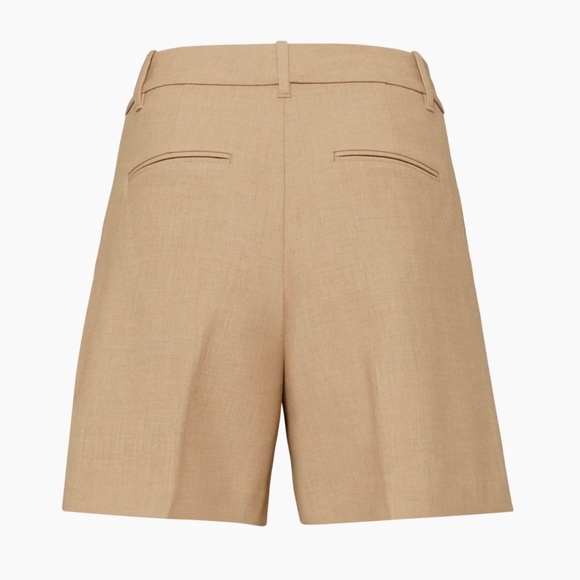 Wilfred Effortless Shorts 5” - Picture 5 of 7